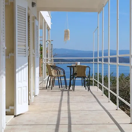 Kounoupi Luxury *